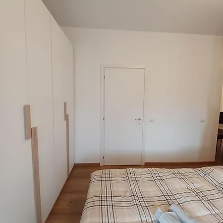 Apartment Garibaldi House